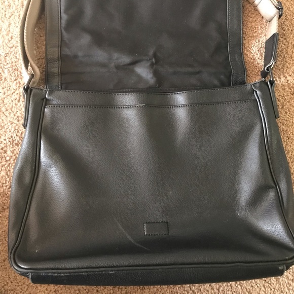 Calvin Klein Bag - Picture 2 of 5